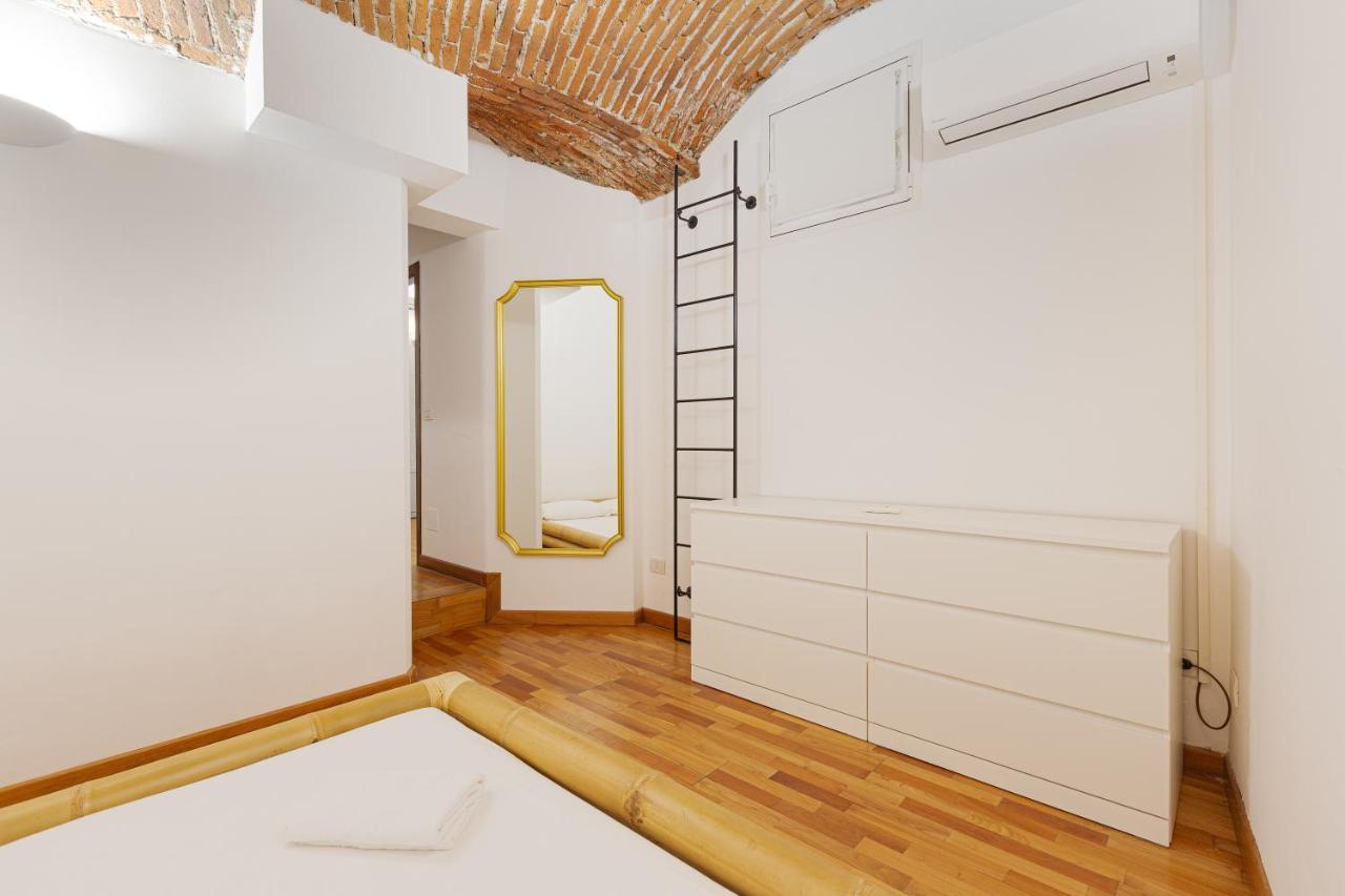 Sant'Ambrogio Design Apartment Milão Exterior foto